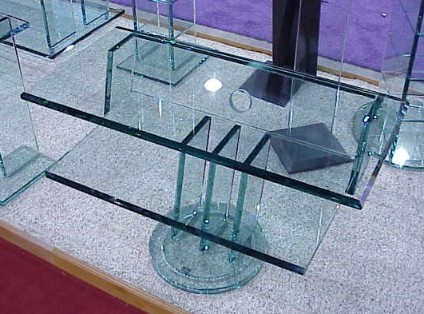This glass TV table (the "Thelo") from Schroers and Schroers (Berlin) is This glass TV table (the "Thelo") from Schroers and Schroers (Berlin) is